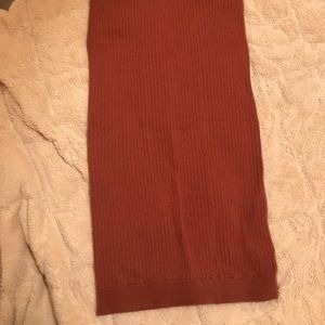 Knit Rust Colored Sweater Calf Length Midi Skirt